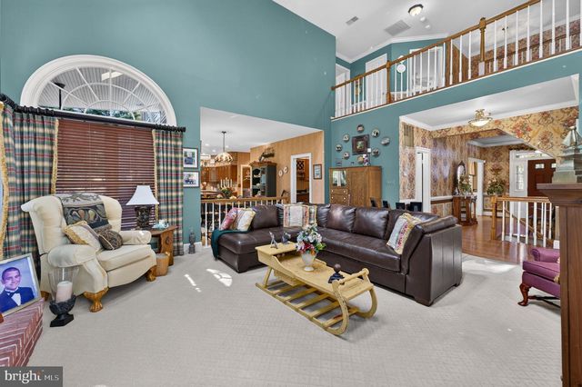 6616 MCCAMBELL CL, Centreville, VA 20120