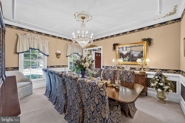6616 MCCAMBELL CL, Centreville, VA 20120
