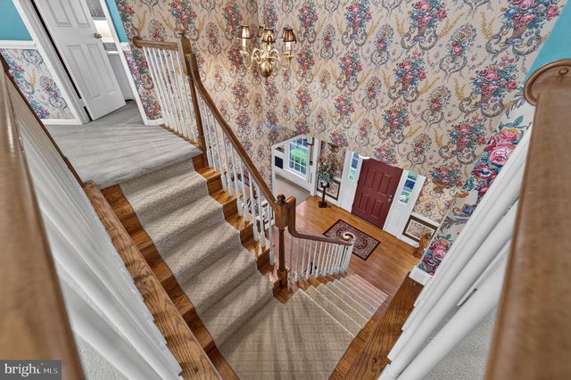 6616 MCCAMBELL CL, Centreville, VA 20120