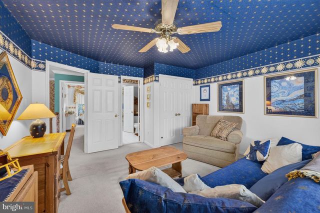 6616 MCCAMBELL CL, Centreville, VA 20120