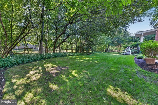 6616 MCCAMBELL CL, Centreville, VA 20120