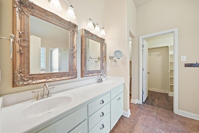 17 Charleston Cove, Cabot, AR 72023