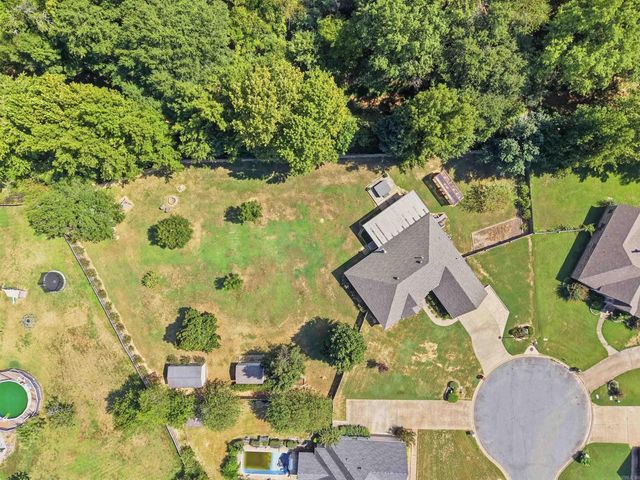 17 Charleston Cove, Cabot, AR 72023