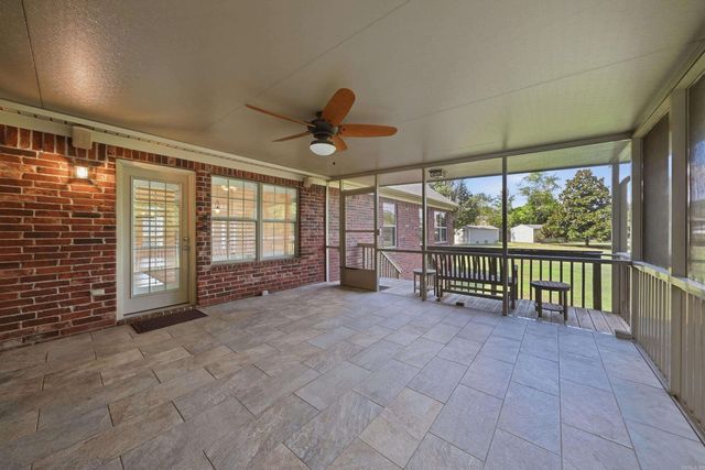 17 Charleston Cove, Cabot, AR 72023