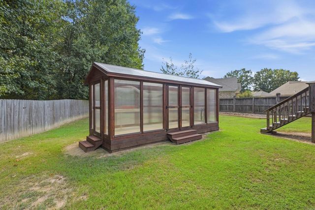 17 Charleston Cove, Cabot, AR 72023