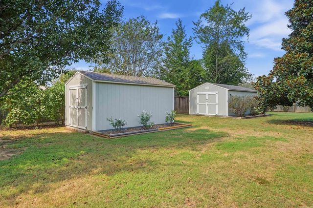 17 Charleston Cove, Cabot, AR 72023
