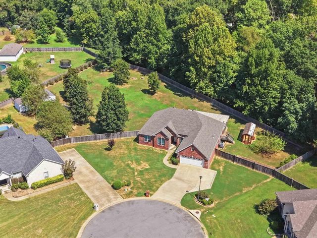 17 Charleston Cove, Cabot, AR 72023