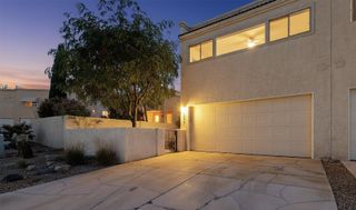 10016 DEL CHAPARRAL Court NE, Albuquerque, NM 87111