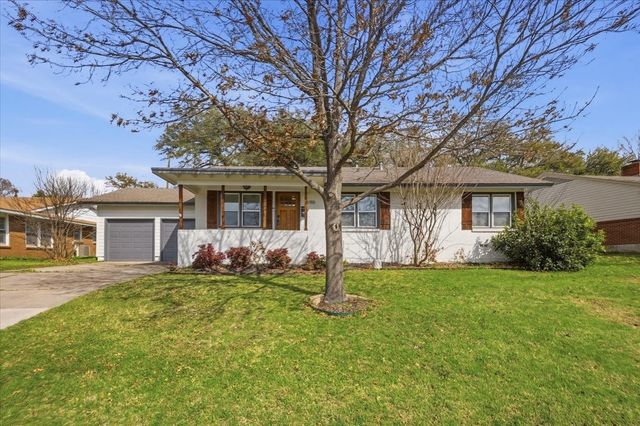 4755 Westcreek Drive, Fort Worth, TX 76133