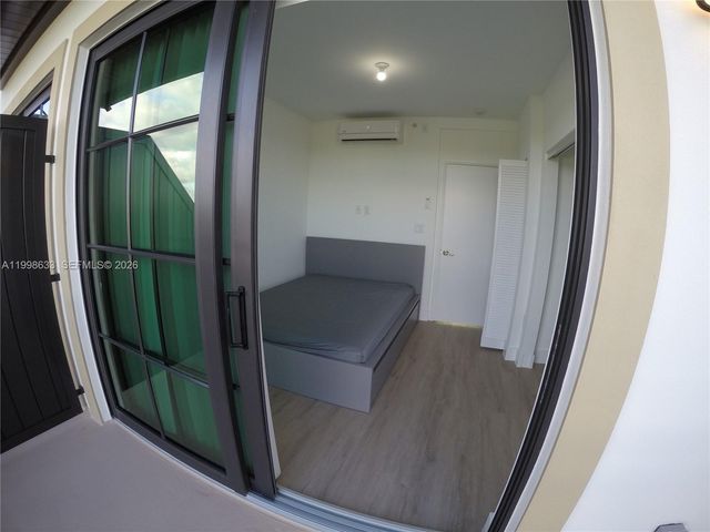 4100 SW 64th Ave 409, Davie, FL 33314