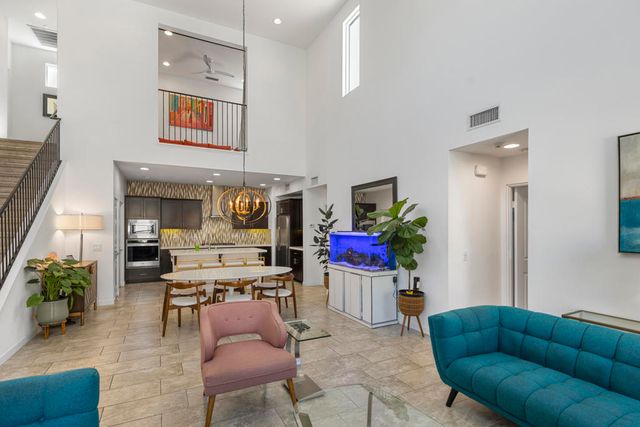 419 Tan Oak Drive, Palm Springs, CA 92262