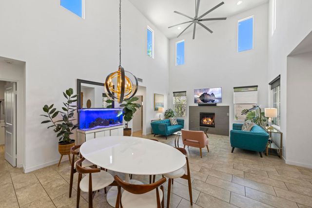 419 Tan Oak Drive, Palm Springs, CA 92262