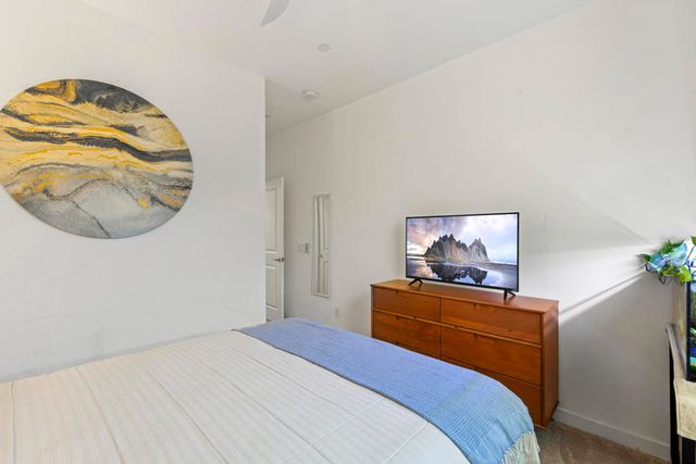 419 Tan Oak Drive, Palm Springs, CA 92262