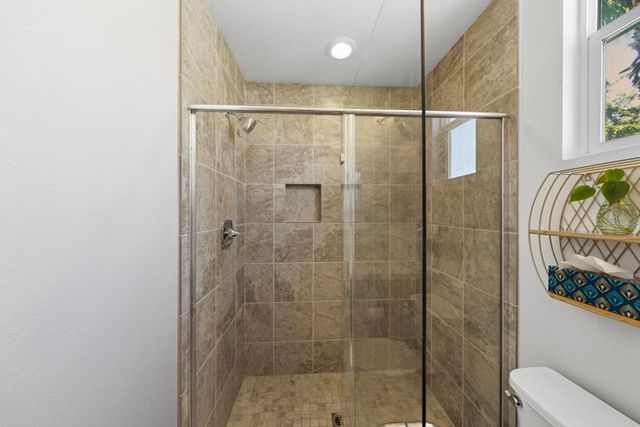 419 Tan Oak Drive, Palm Springs, CA 92262