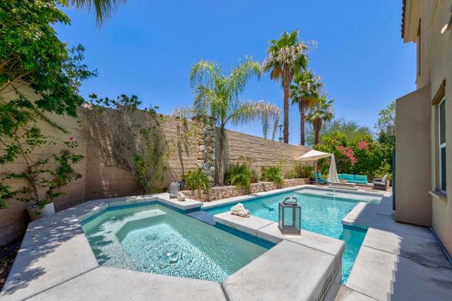 419 Tan Oak Drive, Palm Springs, CA 92262