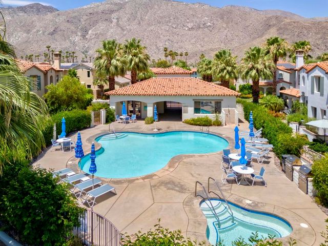 419 Tan Oak Drive, Palm Springs, CA 92262