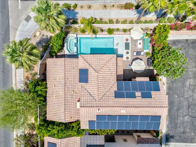 419 Tan Oak Drive, Palm Springs, CA 92262