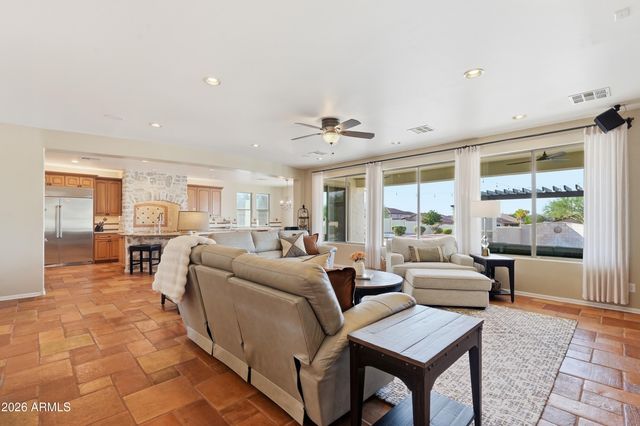 2364 W PHILLIPS Road, San Tan Valley, AZ 85144