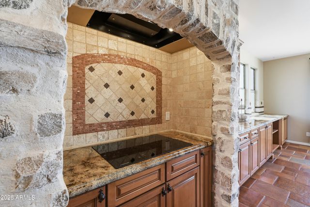 2364 W PHILLIPS Road, San Tan Valley, AZ 85144