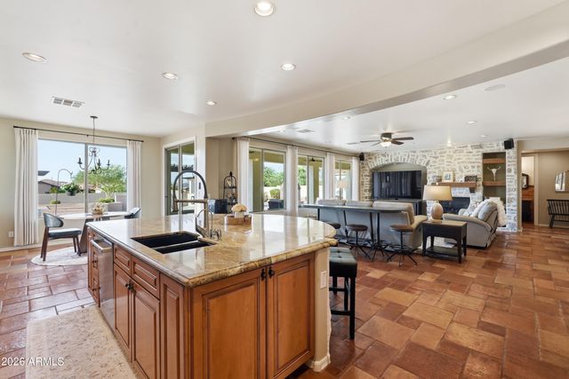 2364 W PHILLIPS Road, San Tan Valley, AZ 85144