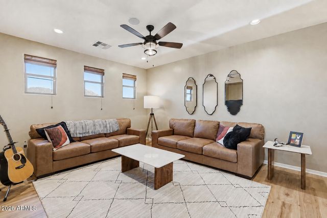 2364 W PHILLIPS Road, San Tan Valley, AZ 85144