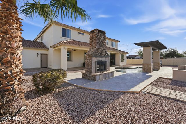 2364 W PHILLIPS Road, San Tan Valley, AZ 85144