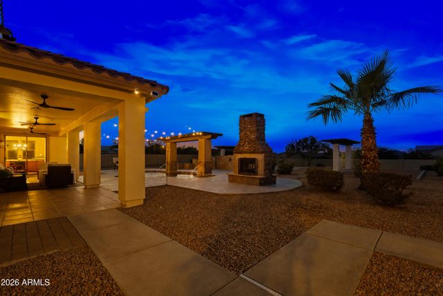 2364 W PHILLIPS Road, San Tan Valley, AZ 85144