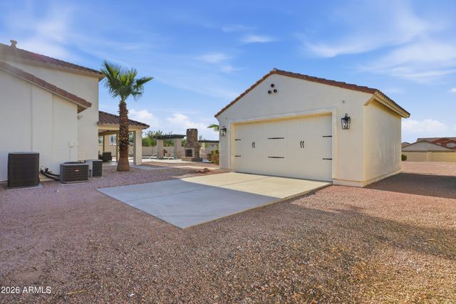 2364 W PHILLIPS Road, San Tan Valley, AZ 85144