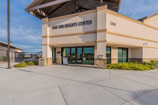 2364 W PHILLIPS Road, San Tan Valley, AZ 85144