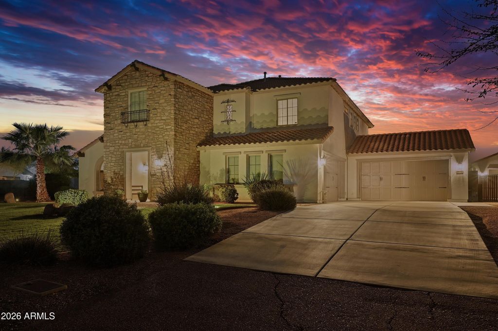 2364 W PHILLIPS Road, San Tan Valley, AZ 85144 — photo 2