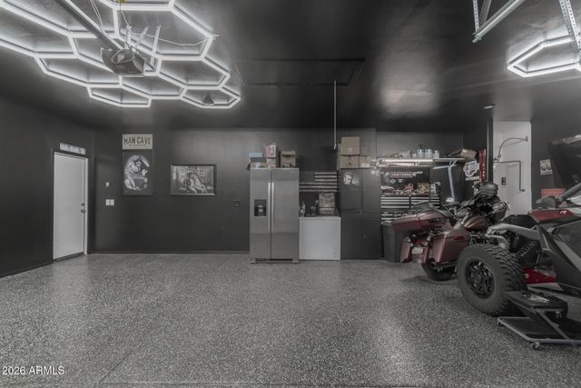 10329 W GABY Road, Tolleson, AZ 85353