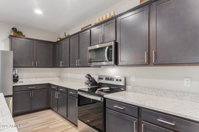 10329 W GABY Road, Tolleson, AZ 85353