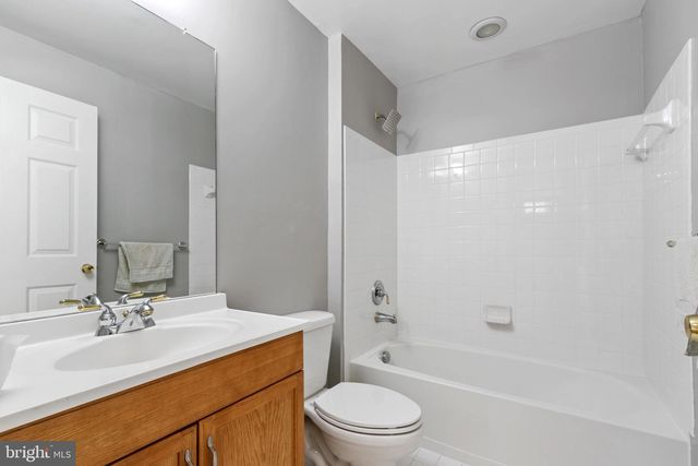 23209 ROBIN SONG DR, Clarksburg, MD 20871