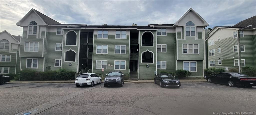 946 Stewarts Creek Drive 8, Fayetteville, NC 28314