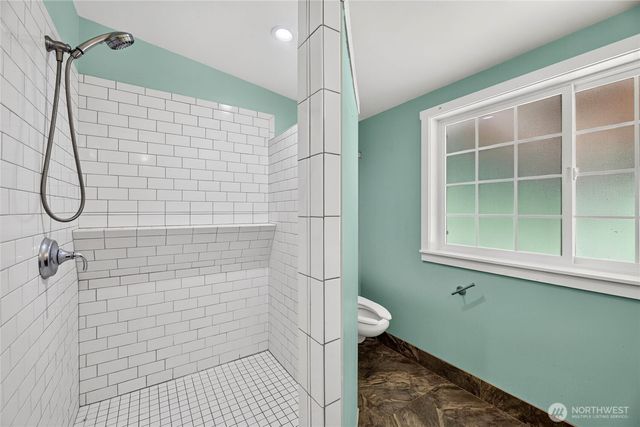 16928 464th Way SE, North Bend, WA 98045