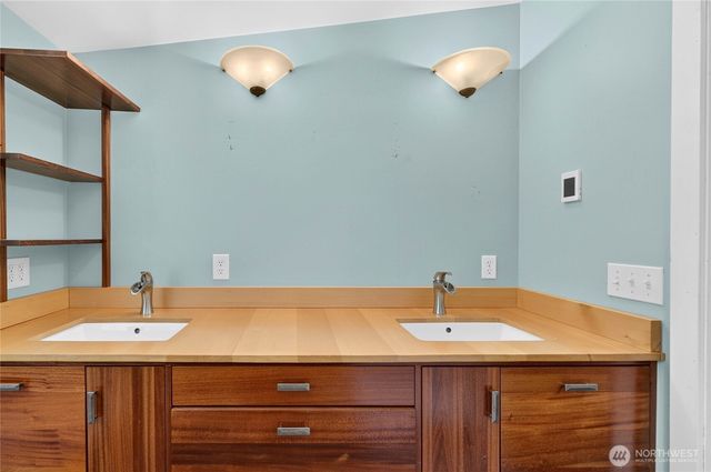 16928 464th Way SE, North Bend, WA 98045