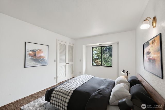 16928 464th Way SE, North Bend, WA 98045