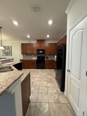 524 Landmark, Cibolo, TX 78108