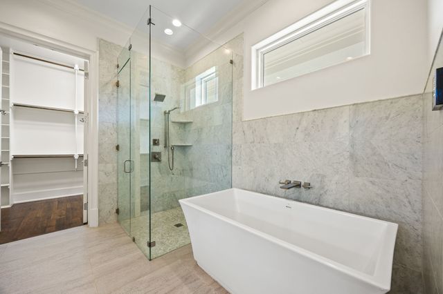 5616 Pershing Avenue, Fort Worth, TX 76107