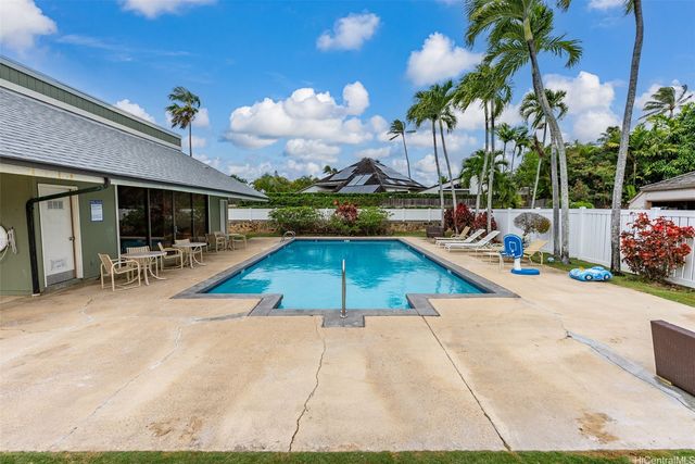 824-A N Kalaheo Avenue, Kailua, HI 96734