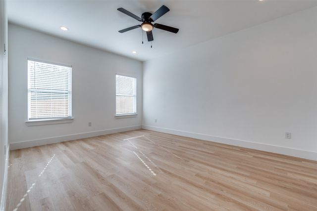 2844 Oakdale Street, Dallas, TX 75215