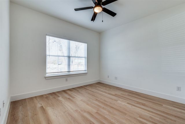 2844 Oakdale Street, Dallas, TX 75215