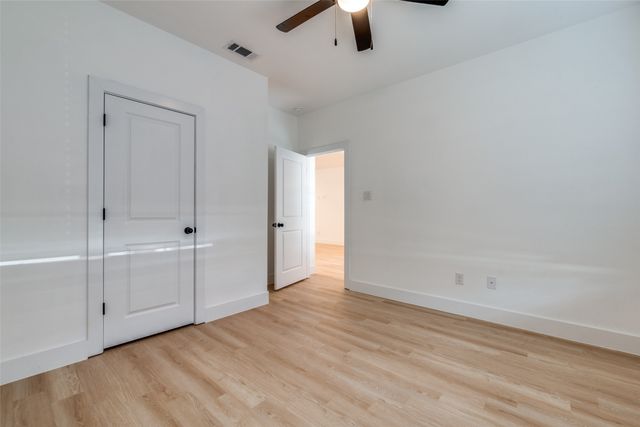 2844 Oakdale Street, Dallas, TX 75215