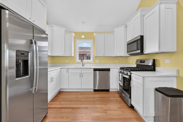 5431 W 30th Place, Cicero, IL 60804