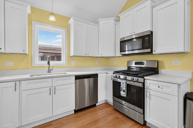 5431 W 30th Place, Cicero, IL 60804
