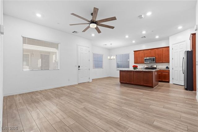 778 Hibiscuss Blossom Street, Henderson, NV 89011