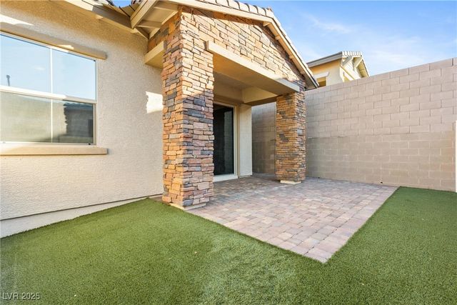 778 Hibiscuss Blossom Street, Henderson, NV 89011