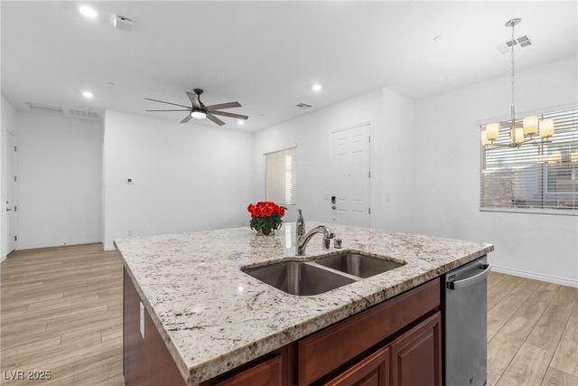 778 Hibiscuss Blossom Street, Henderson, NV 89011