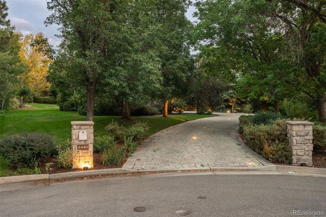5440 S Grape Lane, Greenwood Village, CO 80121