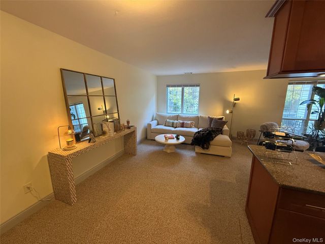 30 Homestead Vil Drive, Warwick, NY 10990